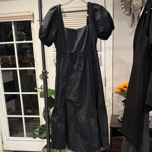 Astr Black Puff Sleeve Midi Dress